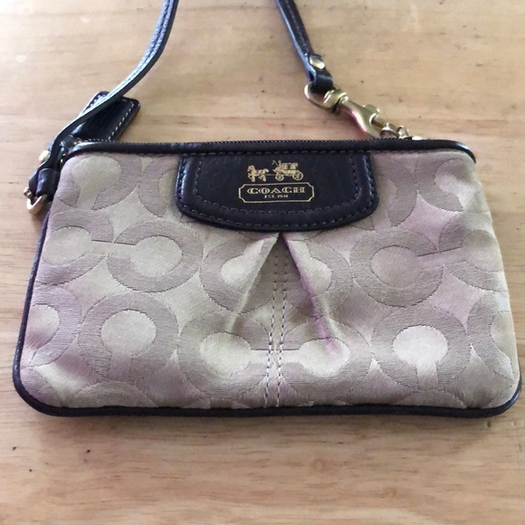 Authentic Coach Wristlet - Picture 2 of 7
